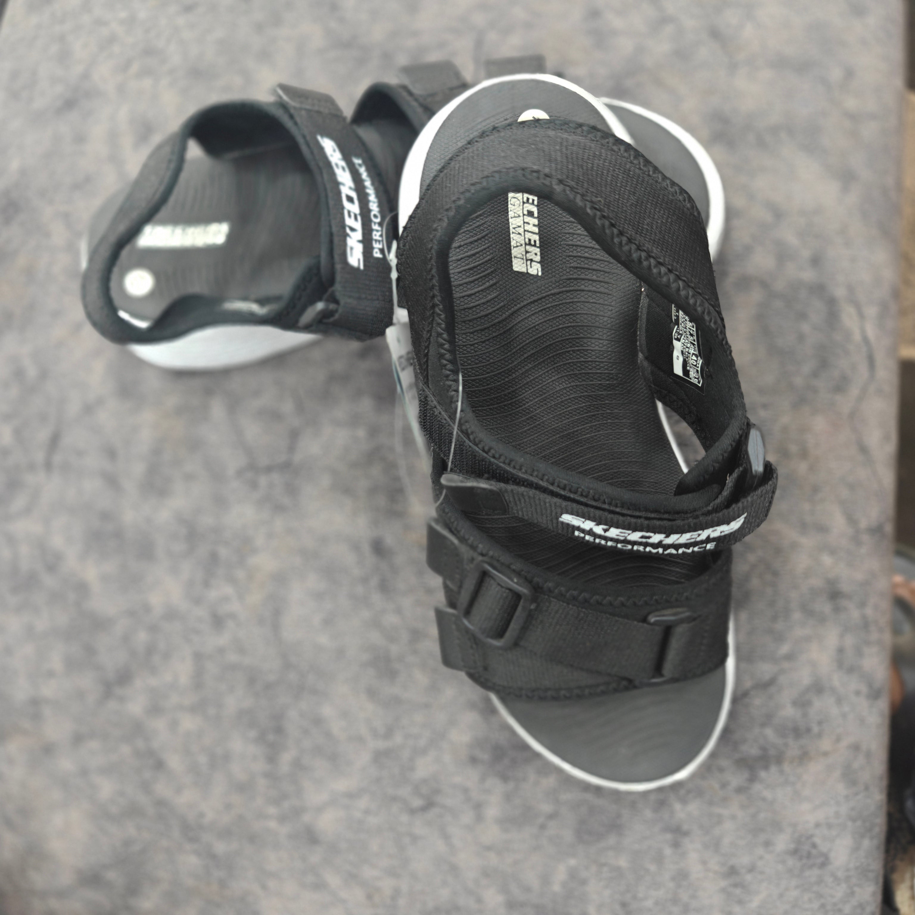 SKECHERS SANDALS